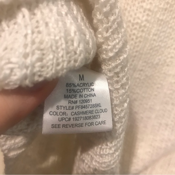 NWT Pink Republic Cashmere Cloud Sweater Juniors Size M - Picture 3 of 5